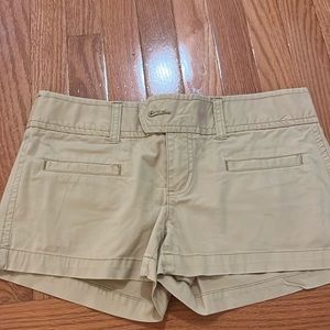 American Eagle size 4 stretch khaki shorts
